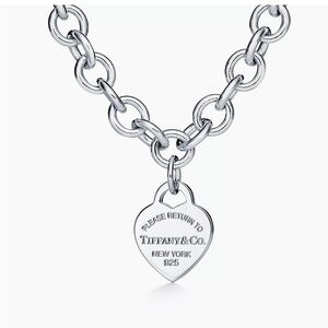 🩵🤍 Tiffany & Co Heart Necklace 🩵🤍
